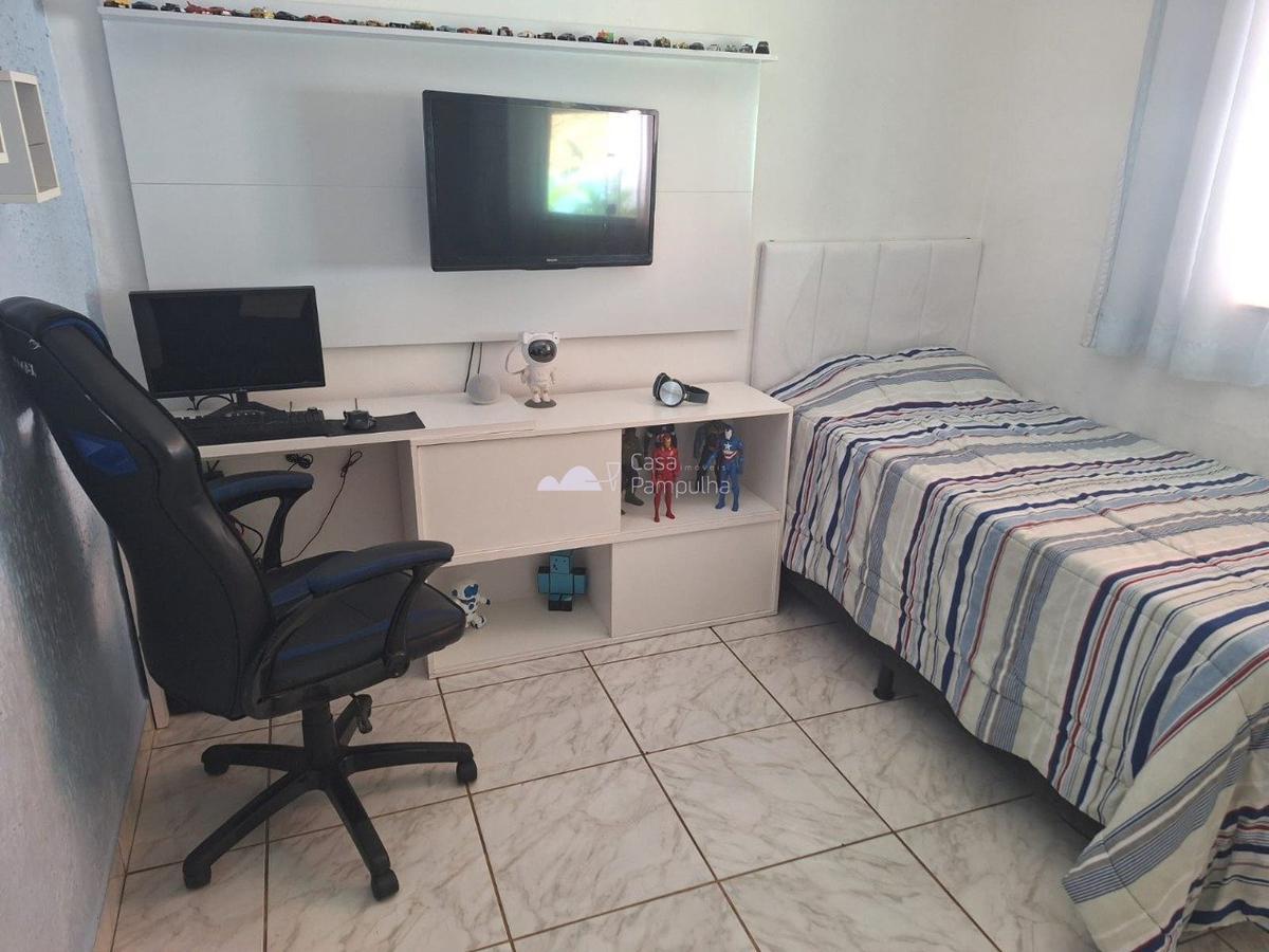 Casa, Santa Mônica, 4 Quartos, 2 Vagas, 2 Suítes