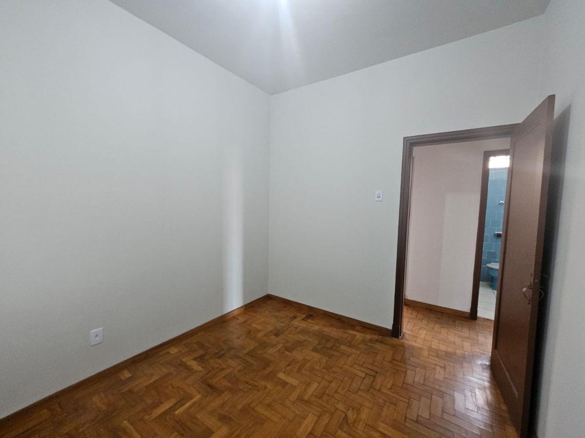 Casa, Renascença, 4 Quartos, 2 Vagas