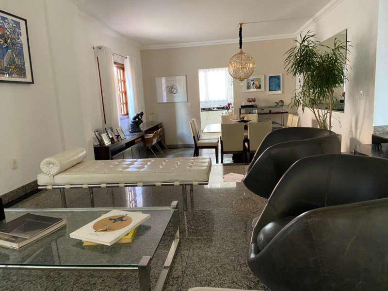 Casa, Fernão Dias, 3 Quartos, 3 Vagas, 1 Suíte