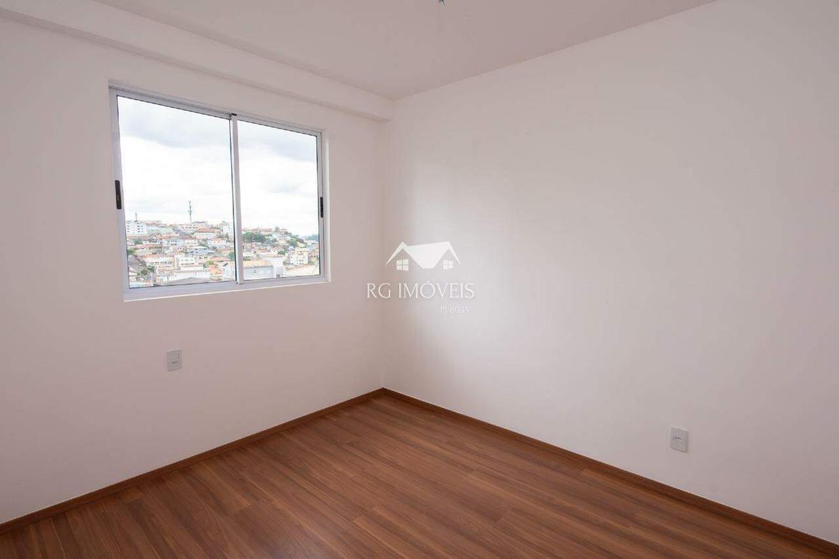 Apartamento, Miramar (barreiro), 2 Quartos, 1 Vaga, 1 Suíte