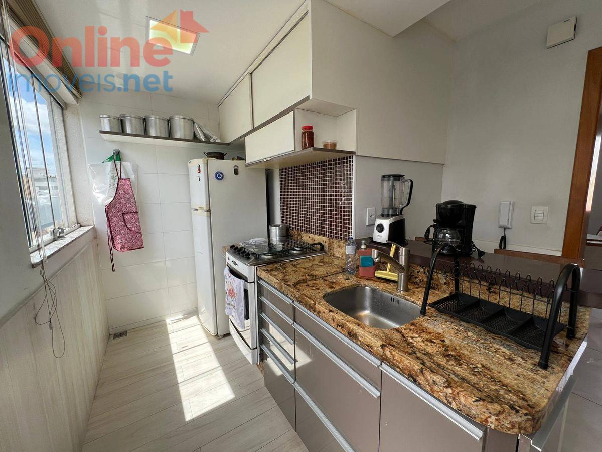 Apartamento, Sagrada Família, 3 Quartos, 0 Vaga, 1 Suíte