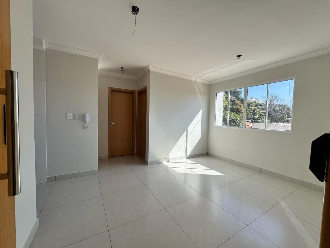 Apartamento, Santa Mônica, 2 Quartos, 1 Vaga