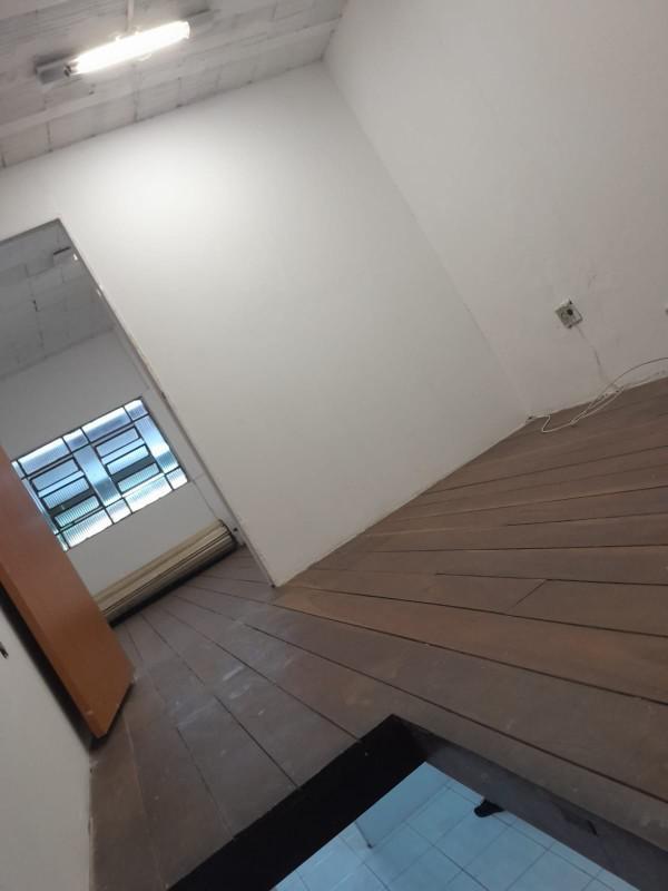 Andar, Aeroporto, 0 Quarto, 0 Vaga