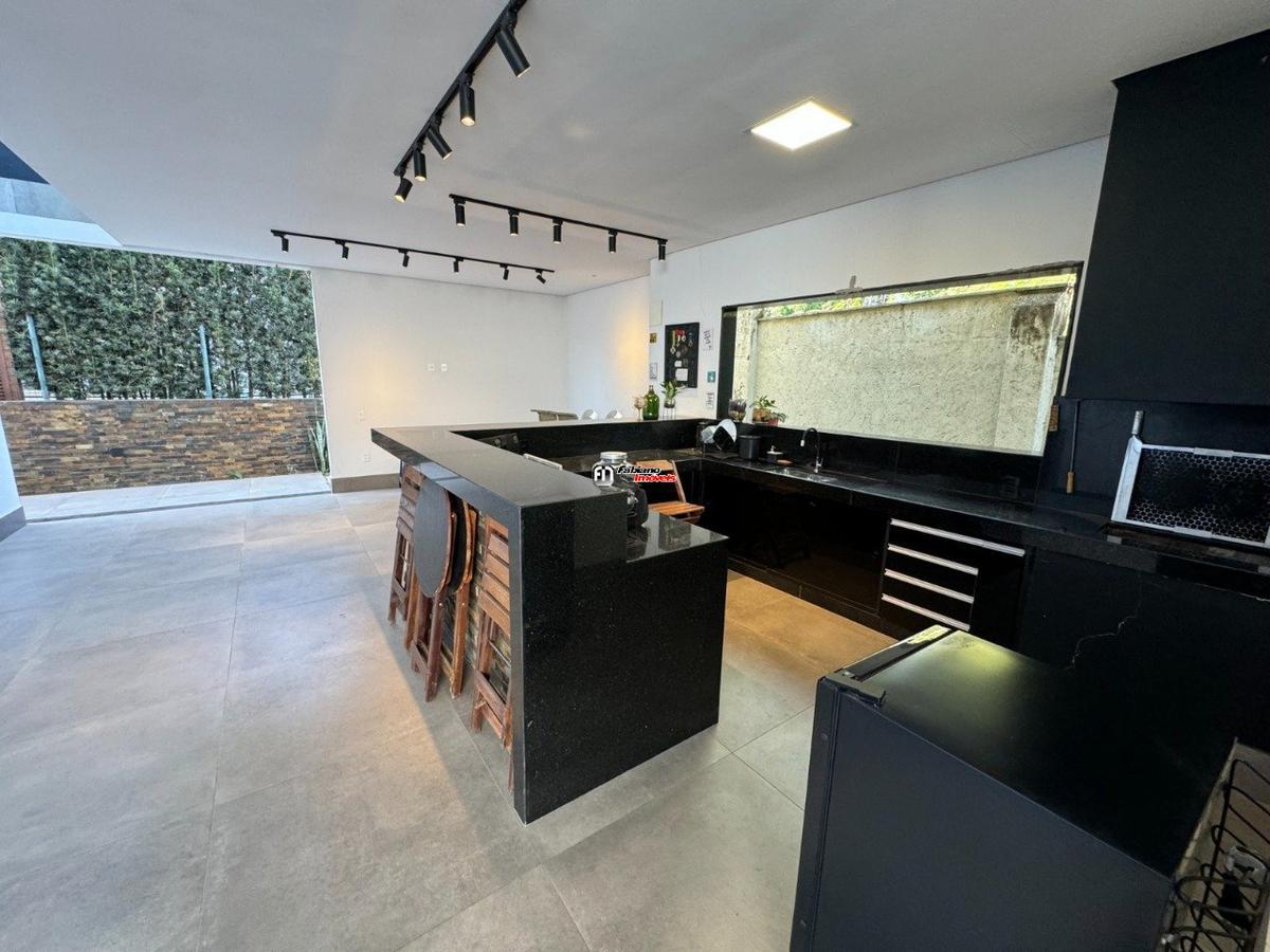 Casa, Garças, 3 Quartos, 4 Vagas, 2 Suítes