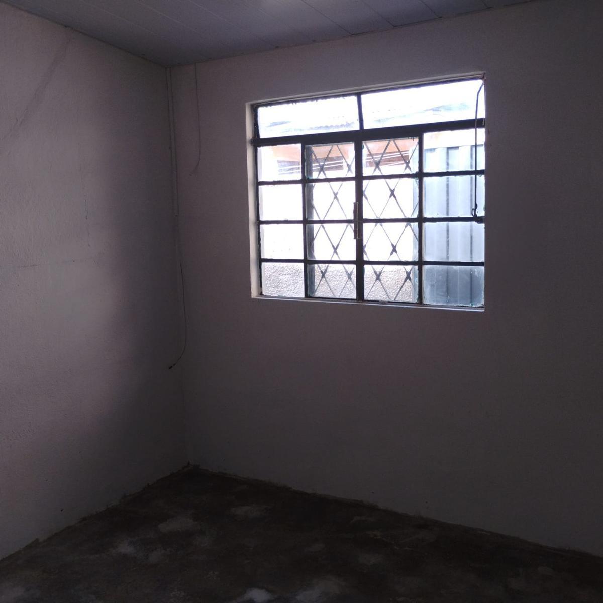 Quitinete, Glória, 1 Quarto, 0 Vaga