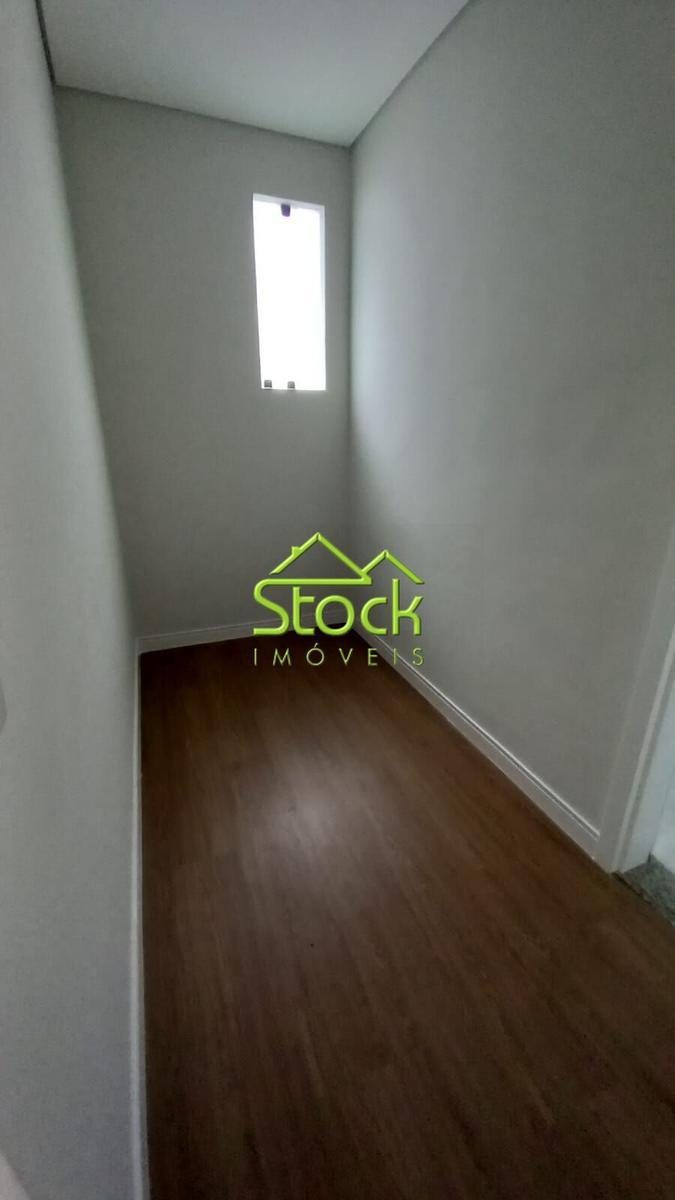 Casa, Novo Santos Dumont, 3 Quartos, 3 Vagas, 1 Suíte
