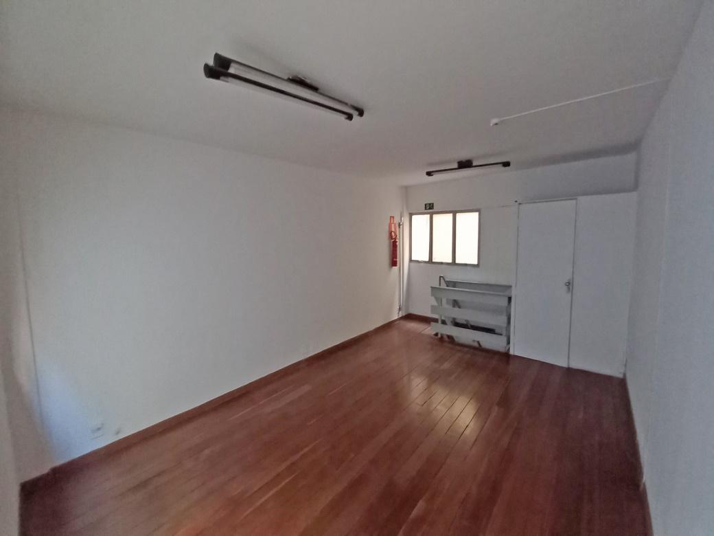 Andar, Savassi, 0 Quarto, 0 Vaga