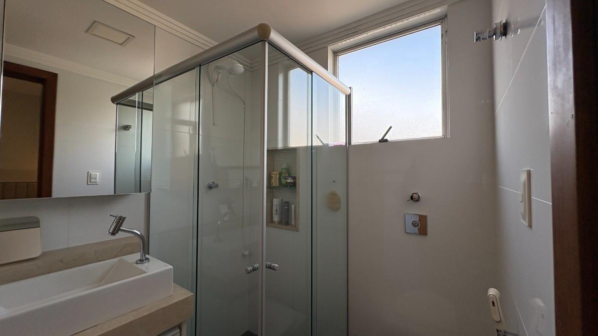 Apartamento, Nova Granada, 4 Quartos, 4 Vagas, 1 Suíte