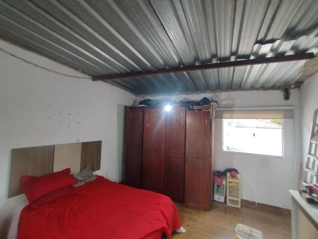 Casa, Siderúrgica, 3 Quartos, 1 Vaga, 1 Suíte