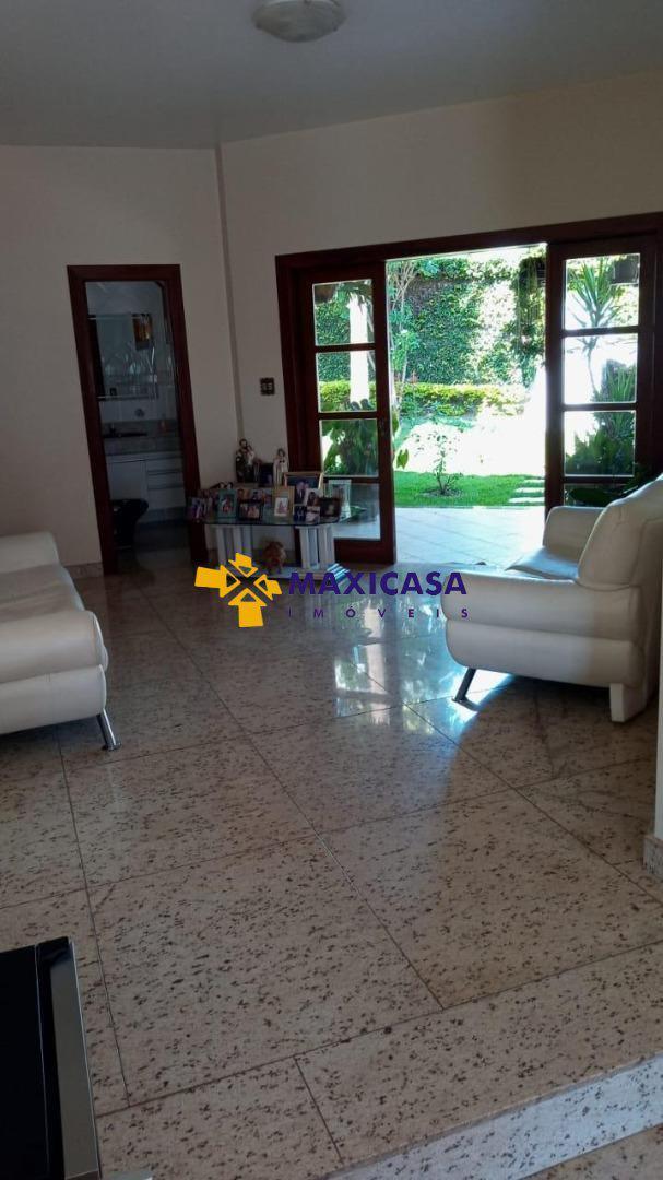 Casa, Pampulha, 3 Quartos, 4 Vagas