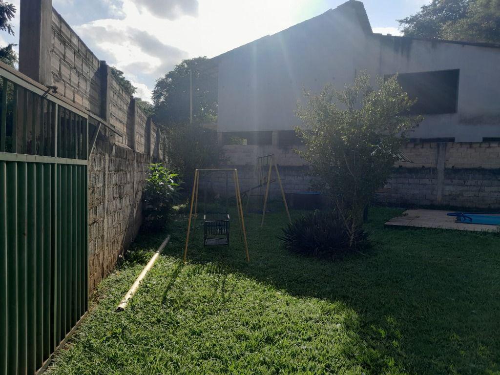 Fazenda, Pompeu, 5 Quartos, 2 Vagas