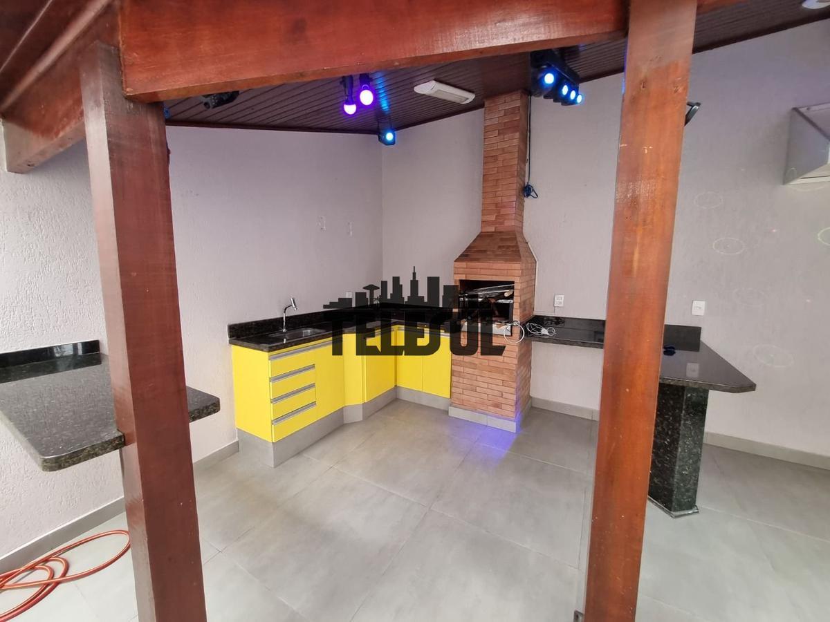 Casa, Jardim Ribeiro, 3 Quartos, 2 Vagas, 2 Suítes