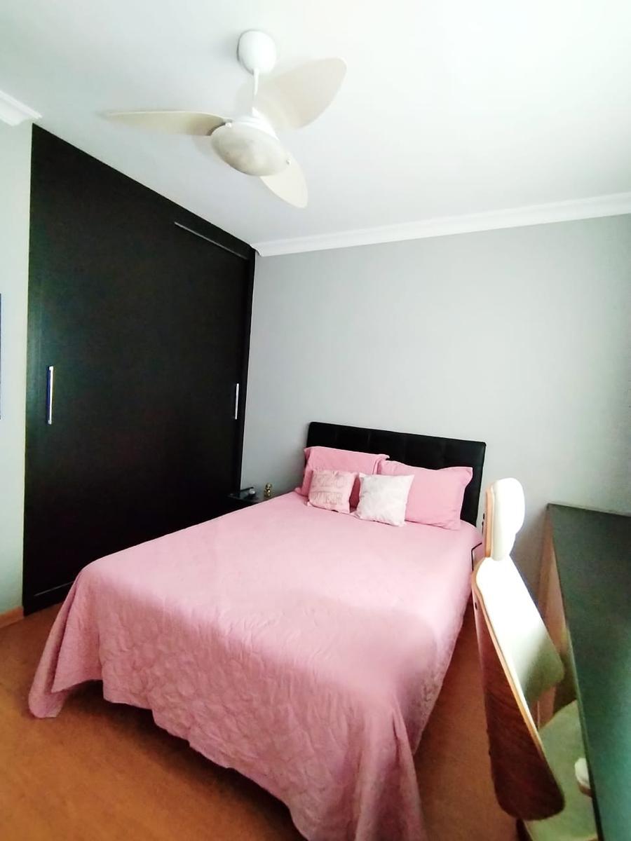 Casa, Cabral, 3 Quartos, 2 Vagas, 1 Suíte