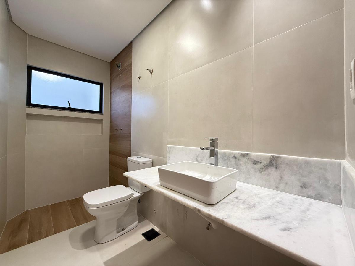 Casa, Itapoã, 3 Quartos, 2 Vagas, 1 Suíte
