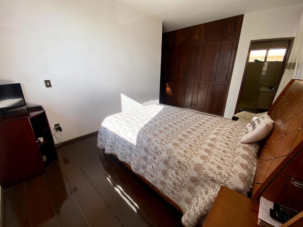 Casa, São José, 6 Quartos, 4 Vagas, 2 Suítes