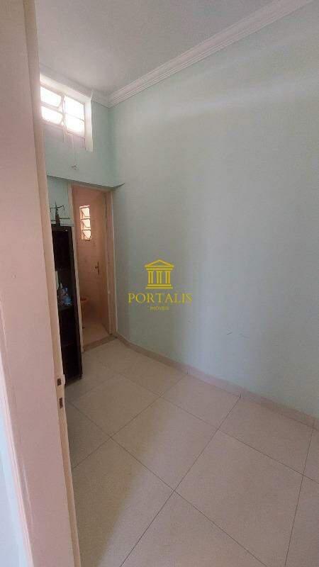 Casa, Floresta, 3 Quartos, 0 Vaga, 2 Suítes