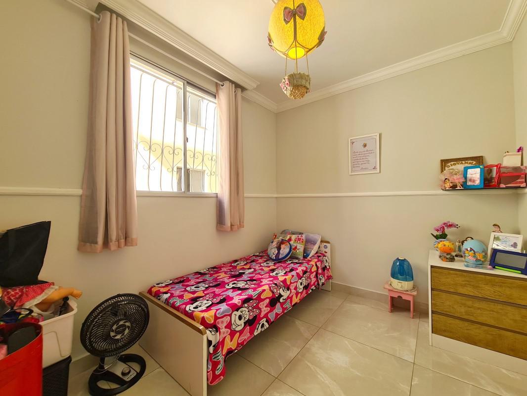 Apartamento, Cabral, 2 Quartos, 1 Vaga