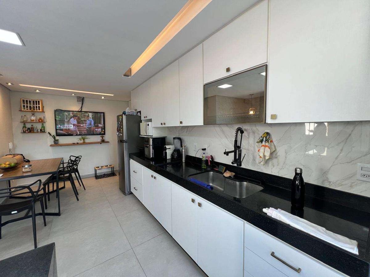 Cobertura, Fernão Dias, 3 Quartos, 2 Vagas, 1 Suíte