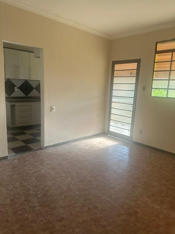 Casa, Santa Inês, 2 Quartos, 4 Vagas