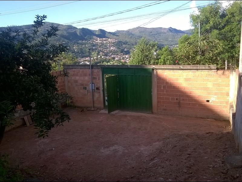 Casa, Morro da Cruz, 2 Quartos, 2 Vagas