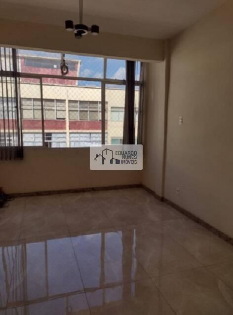 Apartamento, Centro, 3 Quartos, 0 Vaga, 1 Suíte