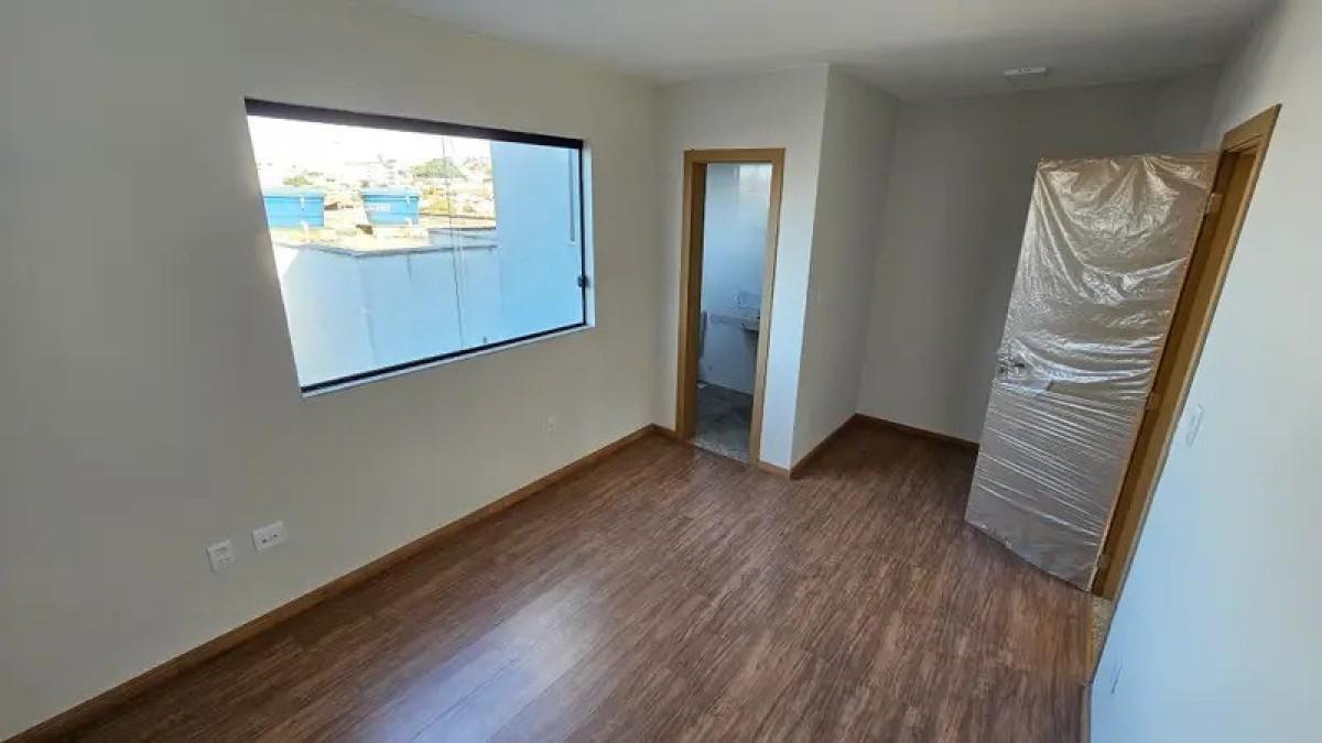 Casa, Santa Mônica, 3 Quartos, 2 Vagas, 1 Suíte
