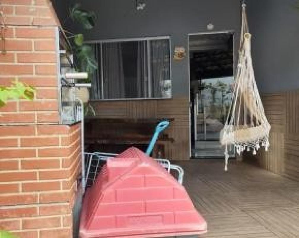 Casa, Parque Duval de Barros, 2 Quartos, 2 Vagas, 1 Suíte
