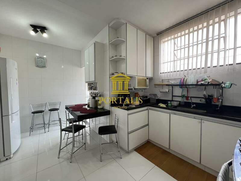 Cobertura, Nova Floresta, 5 Quartos, 2 Vagas, 2 Suítes
