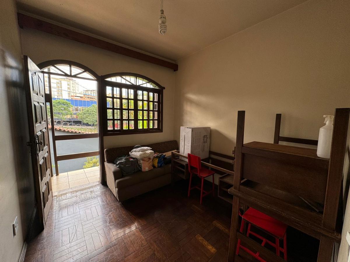 Casa, Colégio Batista, 9 Quartos, 3 Vagas, 2 Suítes