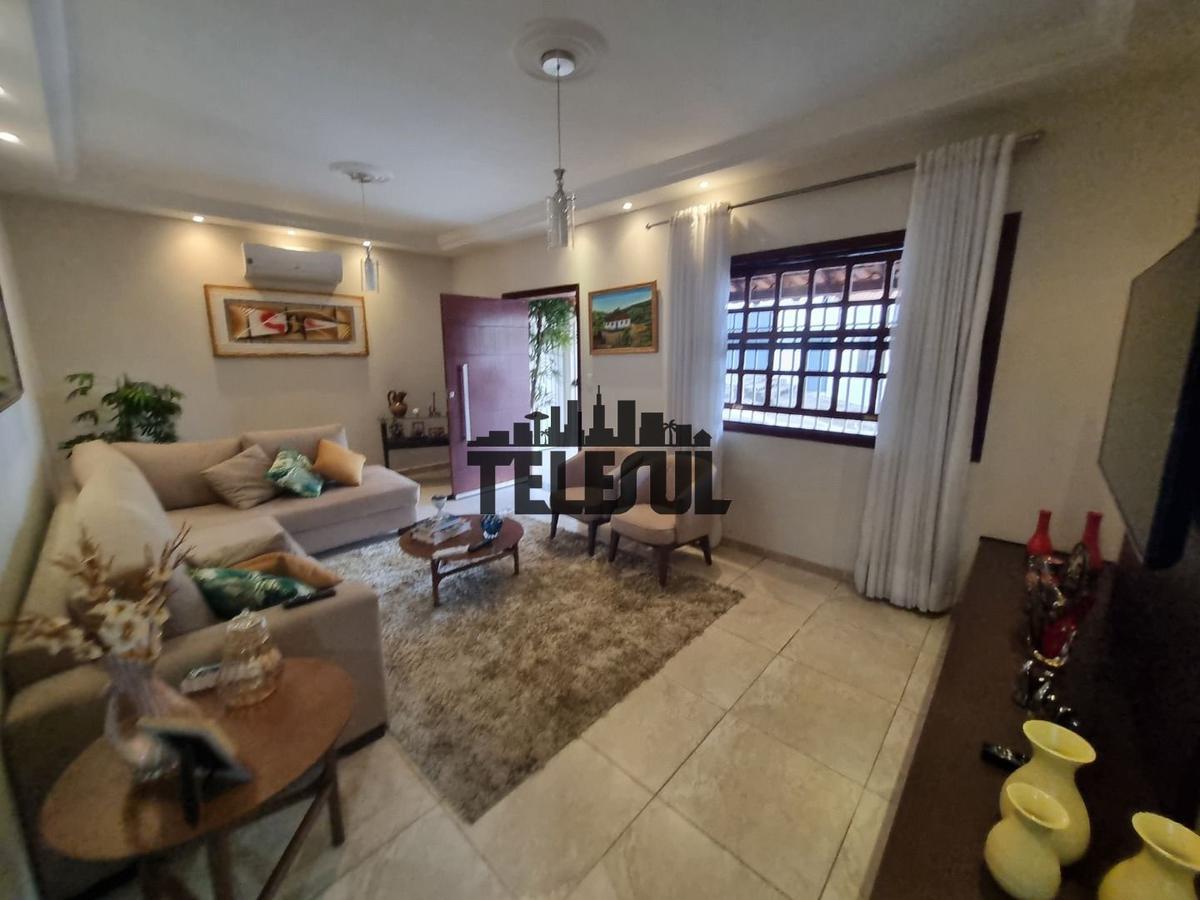 Casa, Parque Urupês, 3 Quartos, 2 Vagas, 1 Suíte