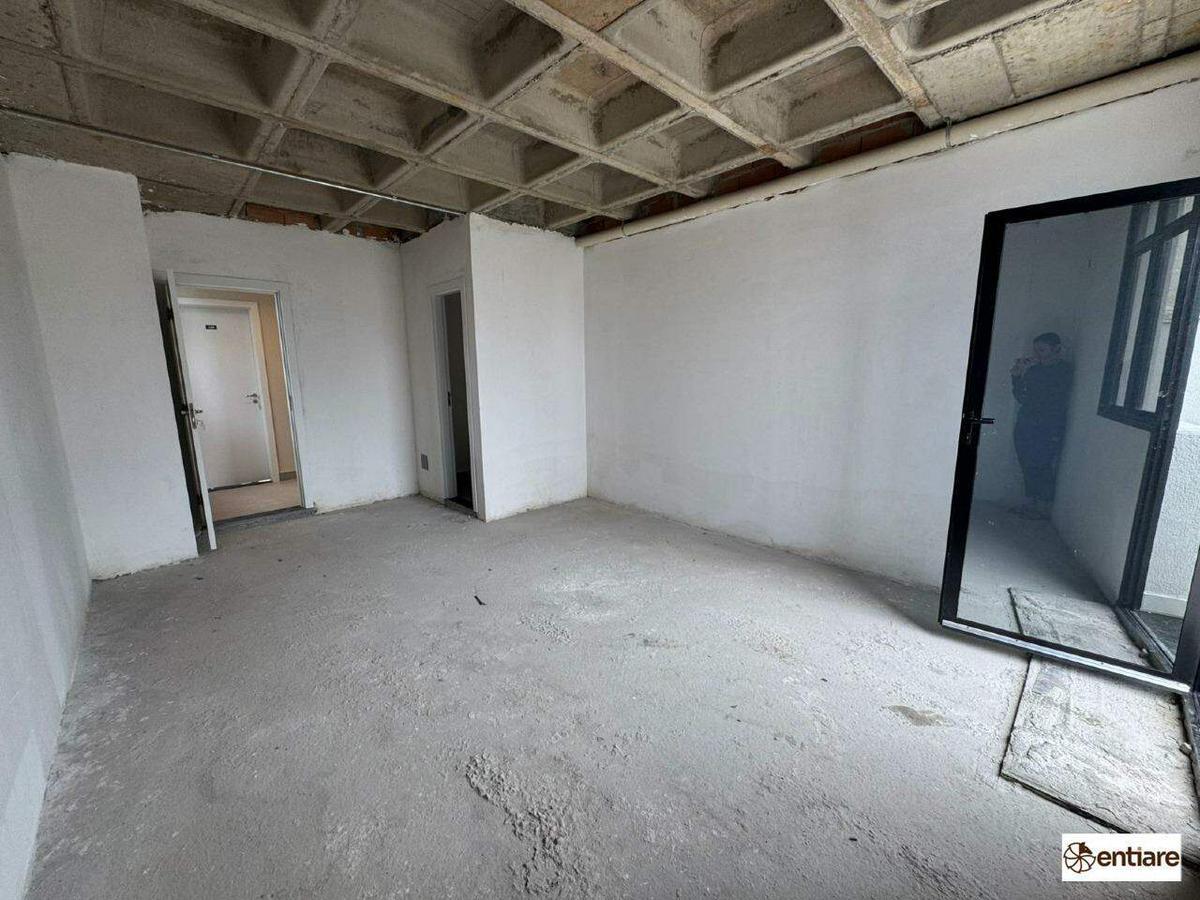 Sala, Glória, 0 Quarto, 1 Vaga