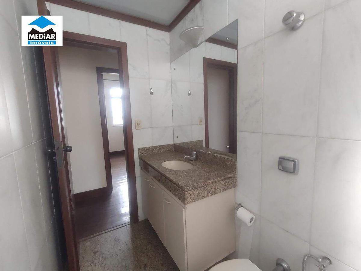 Apartamento, Sagrada Família, 3 Quartos, 2 Vagas, 1 Suíte