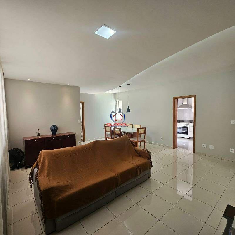 Área Privativa, Ouro Preto, 3 Quartos, 3 Vagas, 1 Suíte