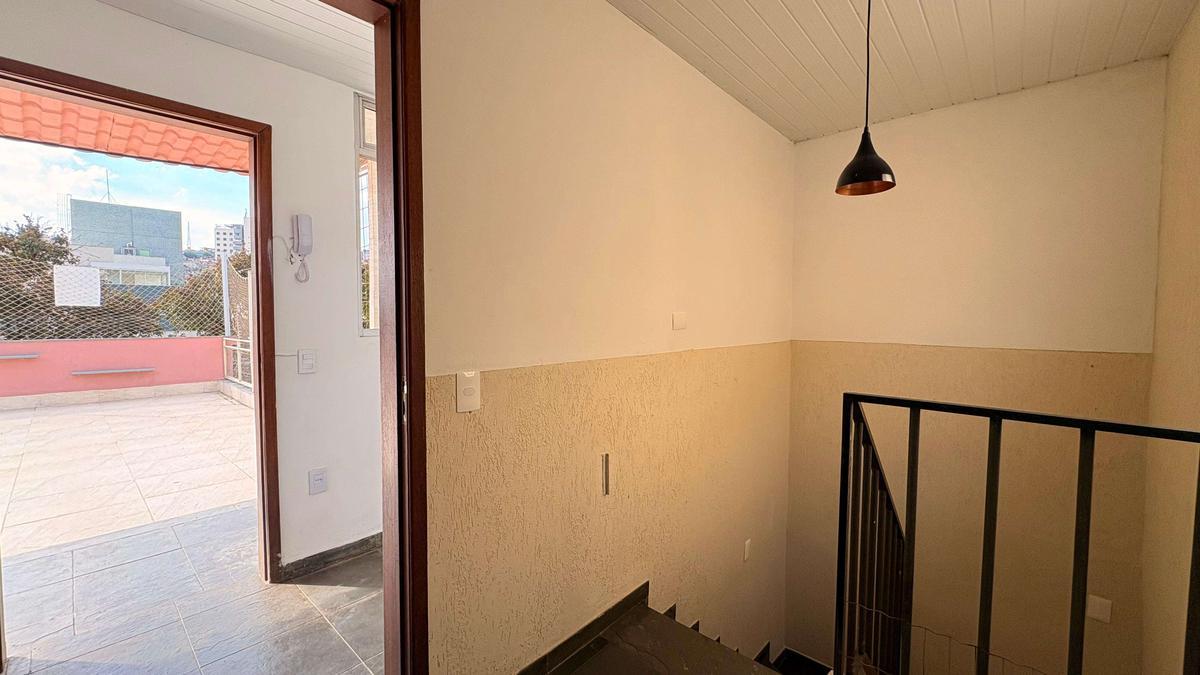Cobertura, Serra, 4 Quartos, 1 Vaga, 1 Suíte