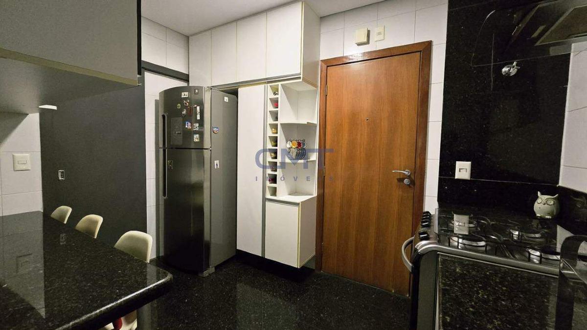 Apartamento, Santo Agostinho, 4 Quartos, 3 Vagas, 1 Suíte