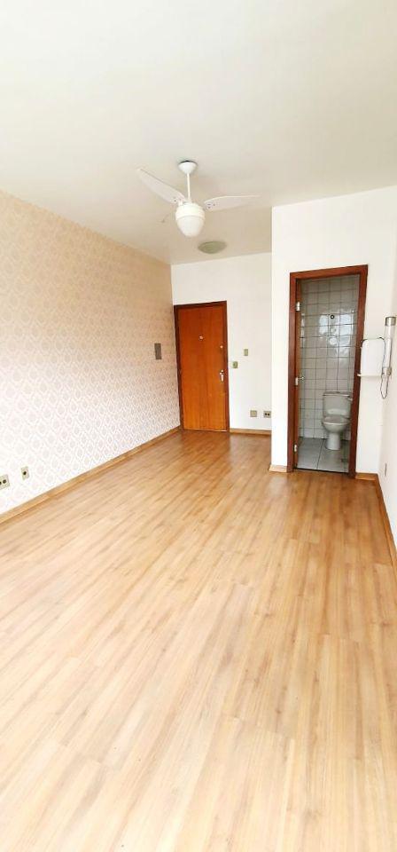 Sala, Centro
