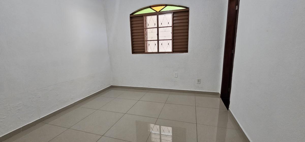 Casa, Colorado, 3 Quartos, 2 Vagas, 1 Suíte