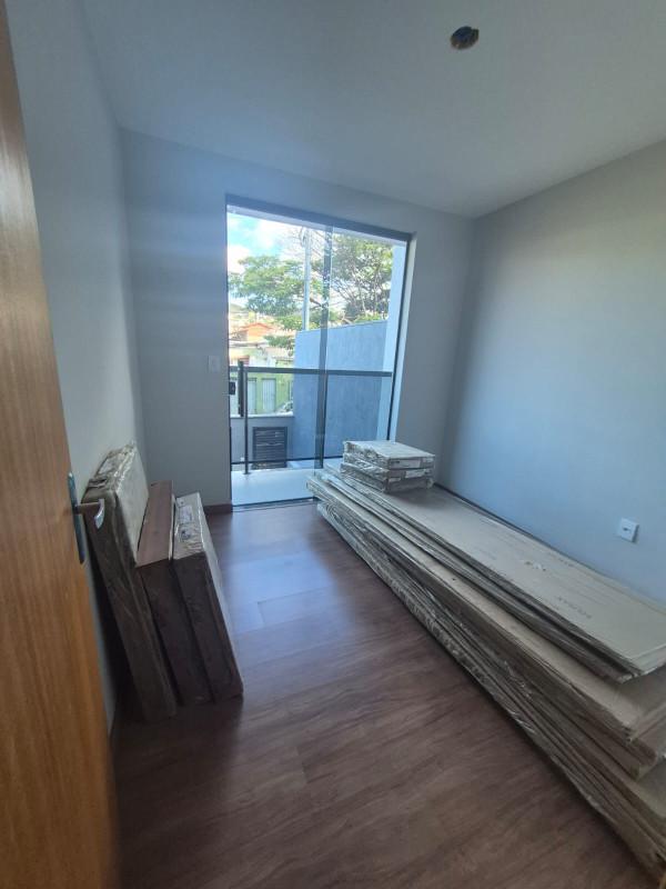 Casa, Cardoso (barreiro), 3 Quartos, 2 Vagas, 1 Suíte