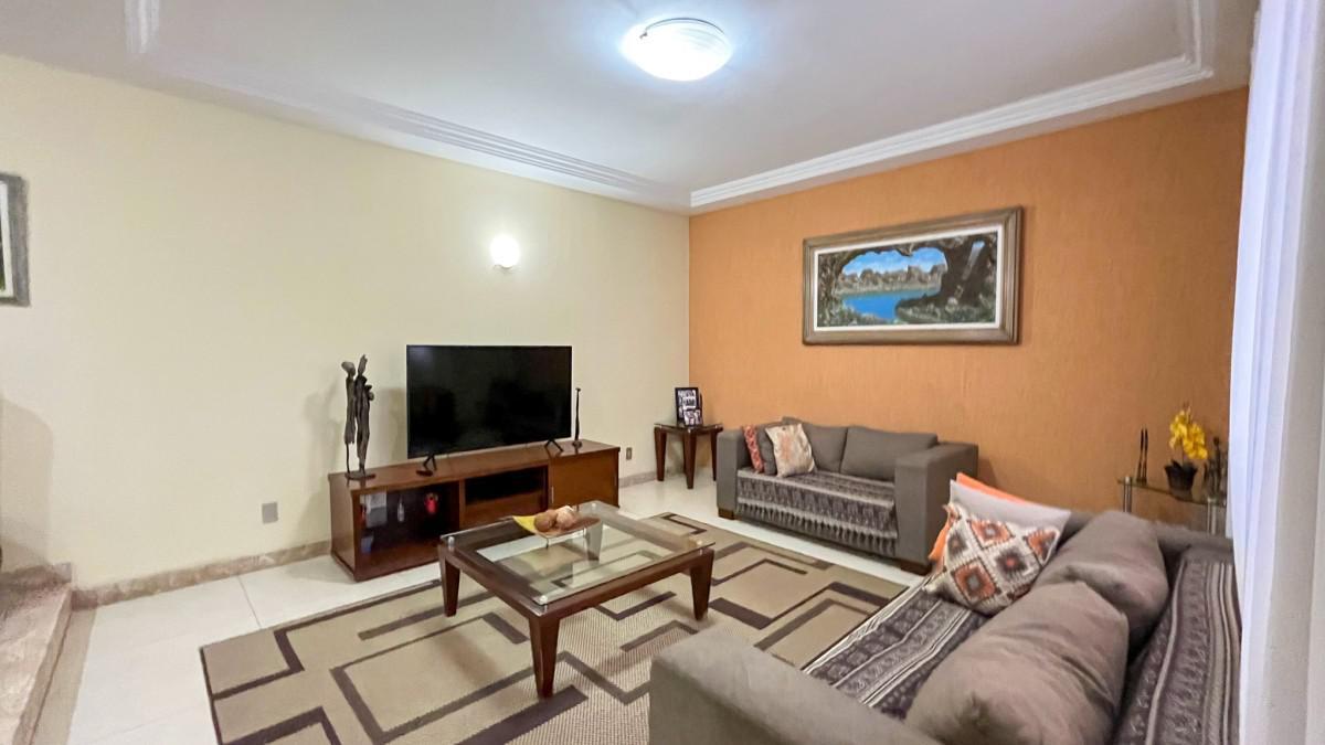 Casa, Palmares, 3 Quartos, 4 Vagas, 1 Suíte