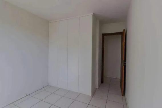Apartamento, Castelo, 2 Quartos, 2 Vagas, 1 Suíte