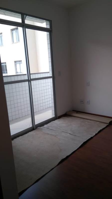 Apartamento, Saramenha, 3 Quartos, 2 Vagas, 1 Suíte