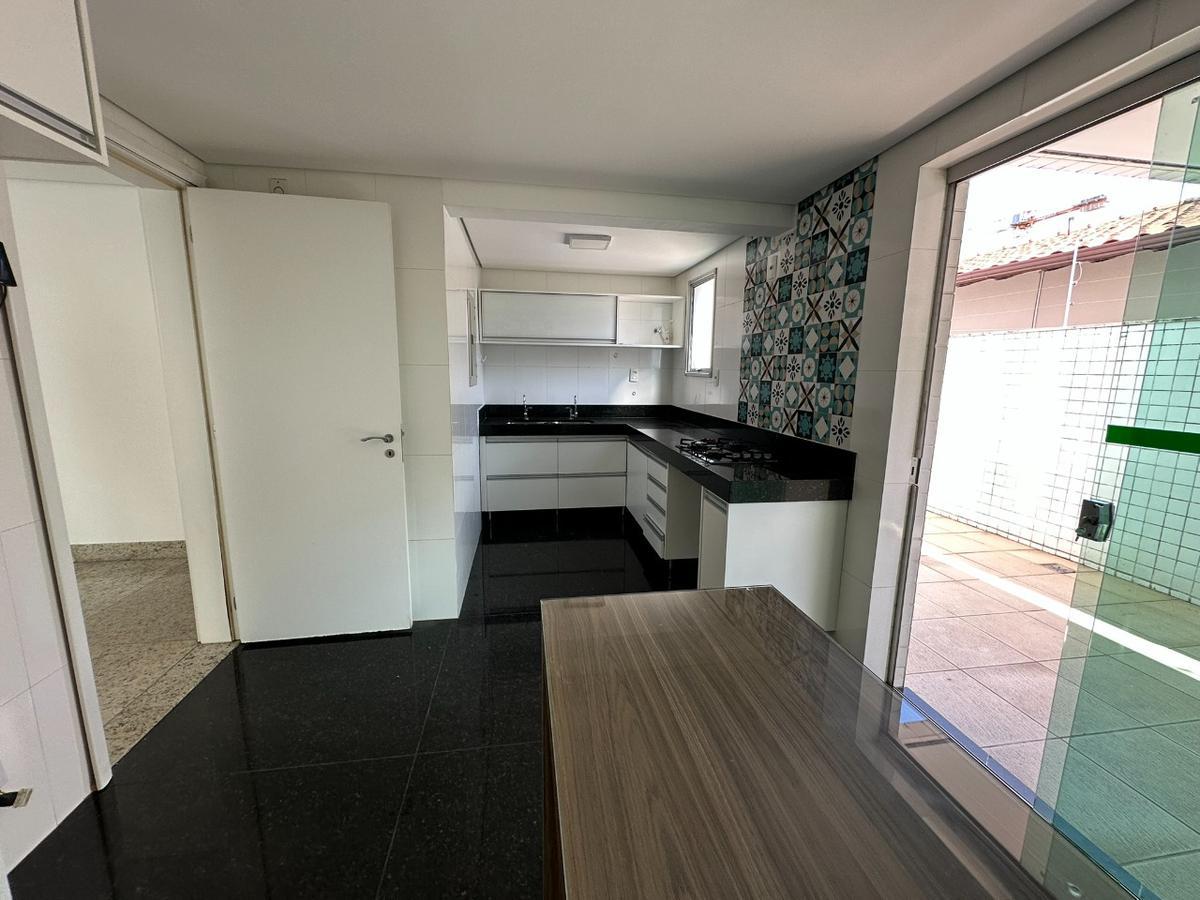 Apartamento, Palmares, 4 Quartos, 4 Vagas, 2 Suítes