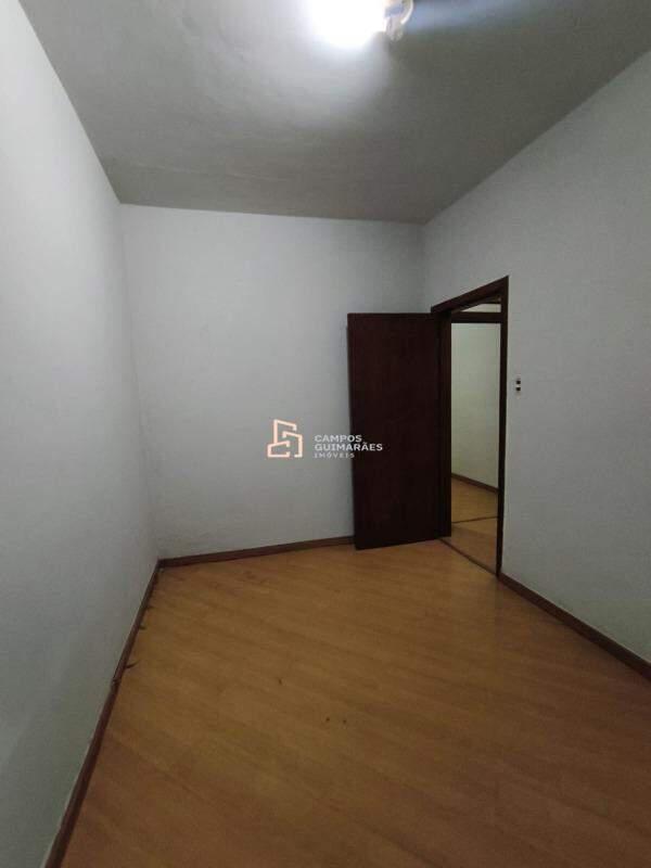 Casa Comercial, Barreiro, 3 Quartos