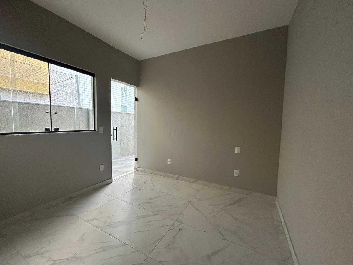 Casa, Planalto, 3 Quartos, 3 Vagas, 3 Suítes