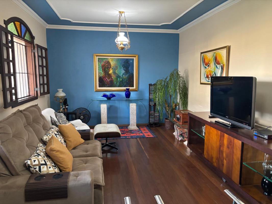 Casa, Jardim América, 5 Quartos, 5 Vagas, 2 Suítes