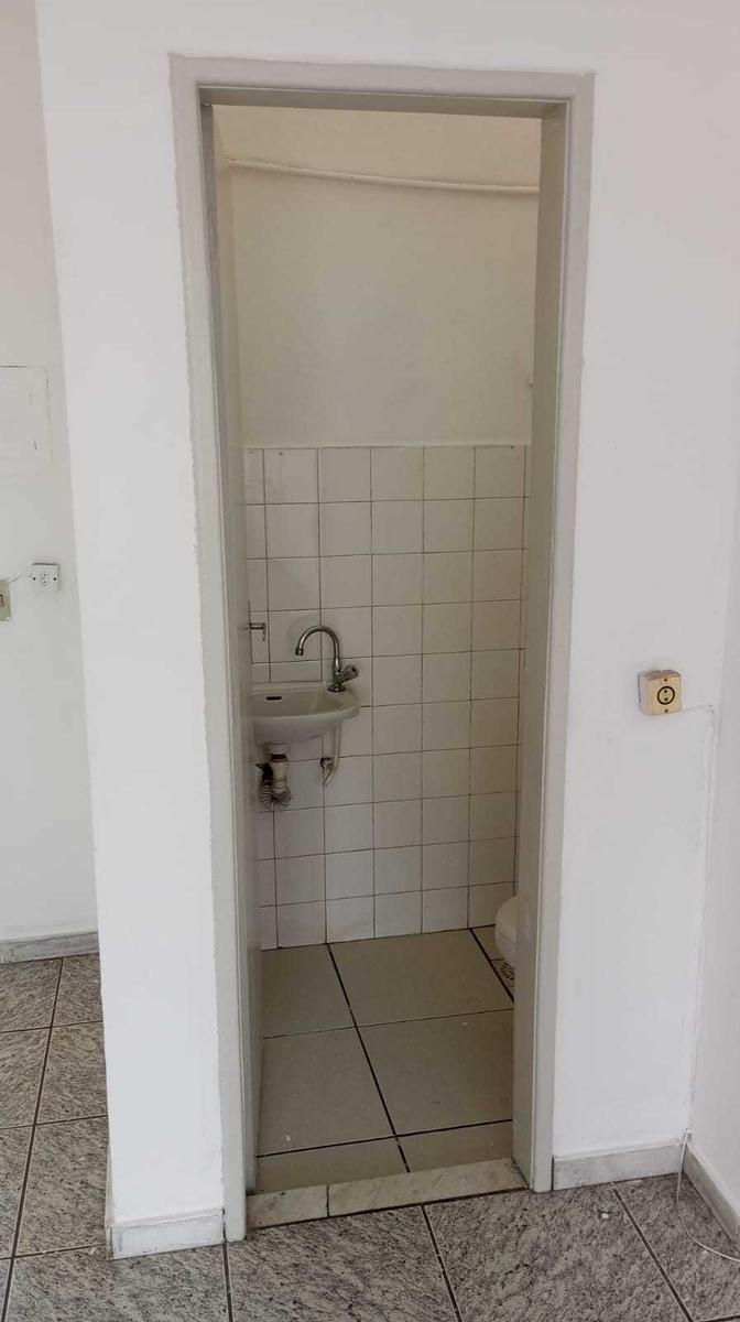 Sala, Nova Suíssa, 0 Quarto, 0 Vaga