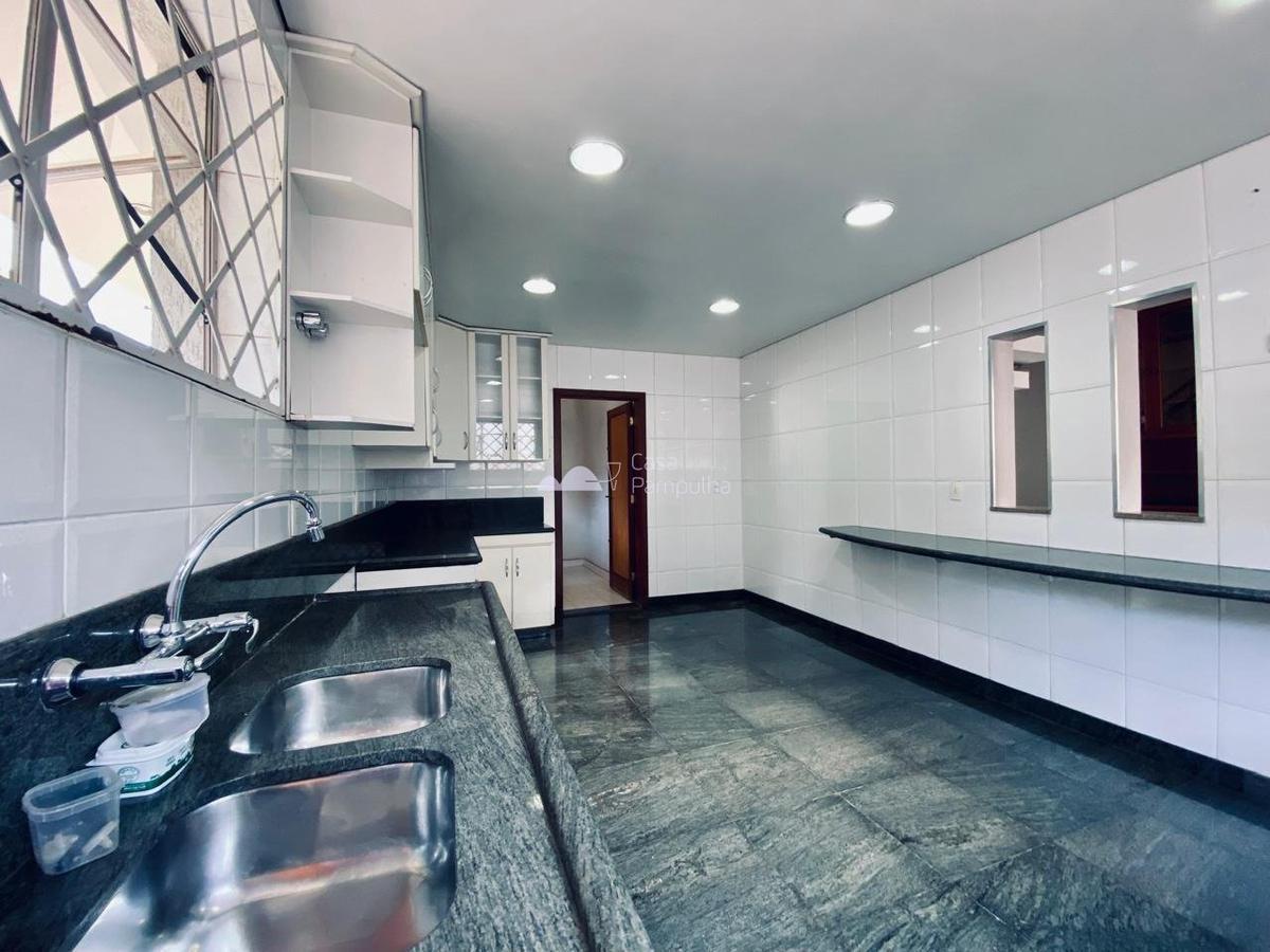 Casa, São Luiz (pampulha), 5 Quartos, 20 Vagas, 2 Suítes