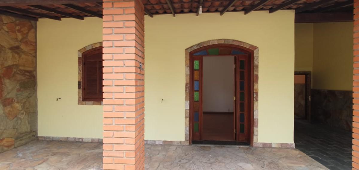 Casa, Jardim América, 4 Quartos, 4 Vagas, 1 Suíte