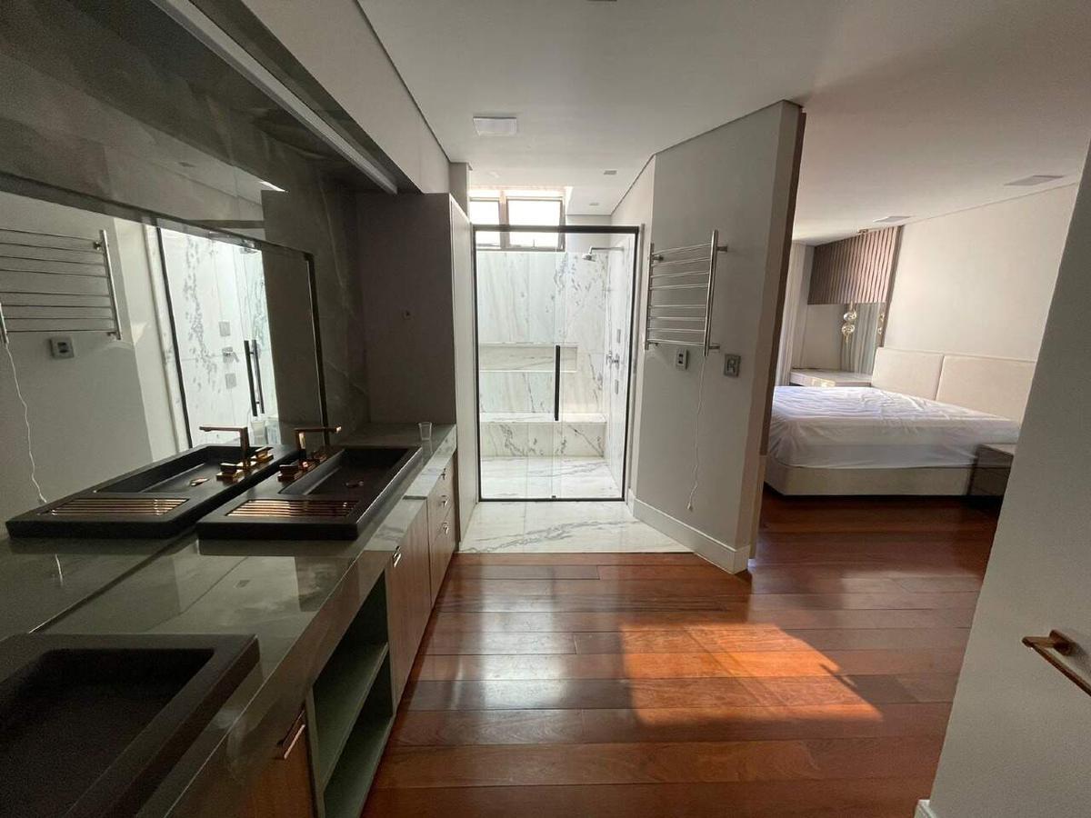 Casa, Bandeirantes (pampulha), 4 Quartos, 15 Vagas, 3 Suítes