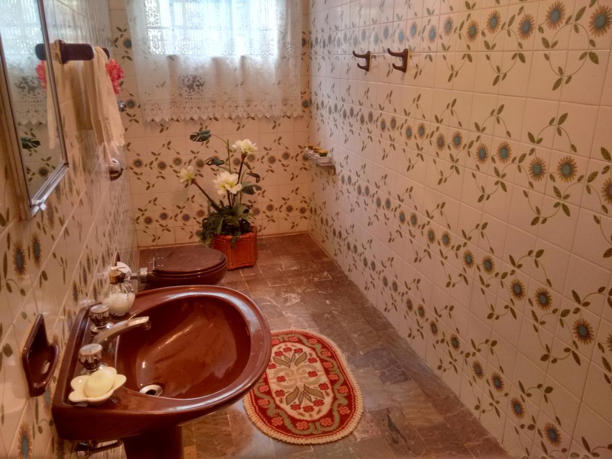 Casa, Planalto, 6 Quartos, 4 Vagas, 2 Suítes